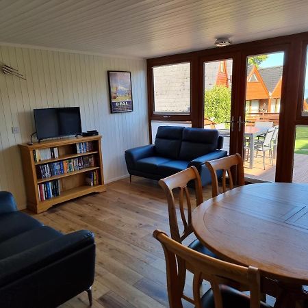 Chalet Brightstone Kingsdown Cliffs Location With Indoor Pool, Tennis Court, Mini-Golf Short Walk To Beach And 3 Great Local Pubs Dış mekan fotoğraf
