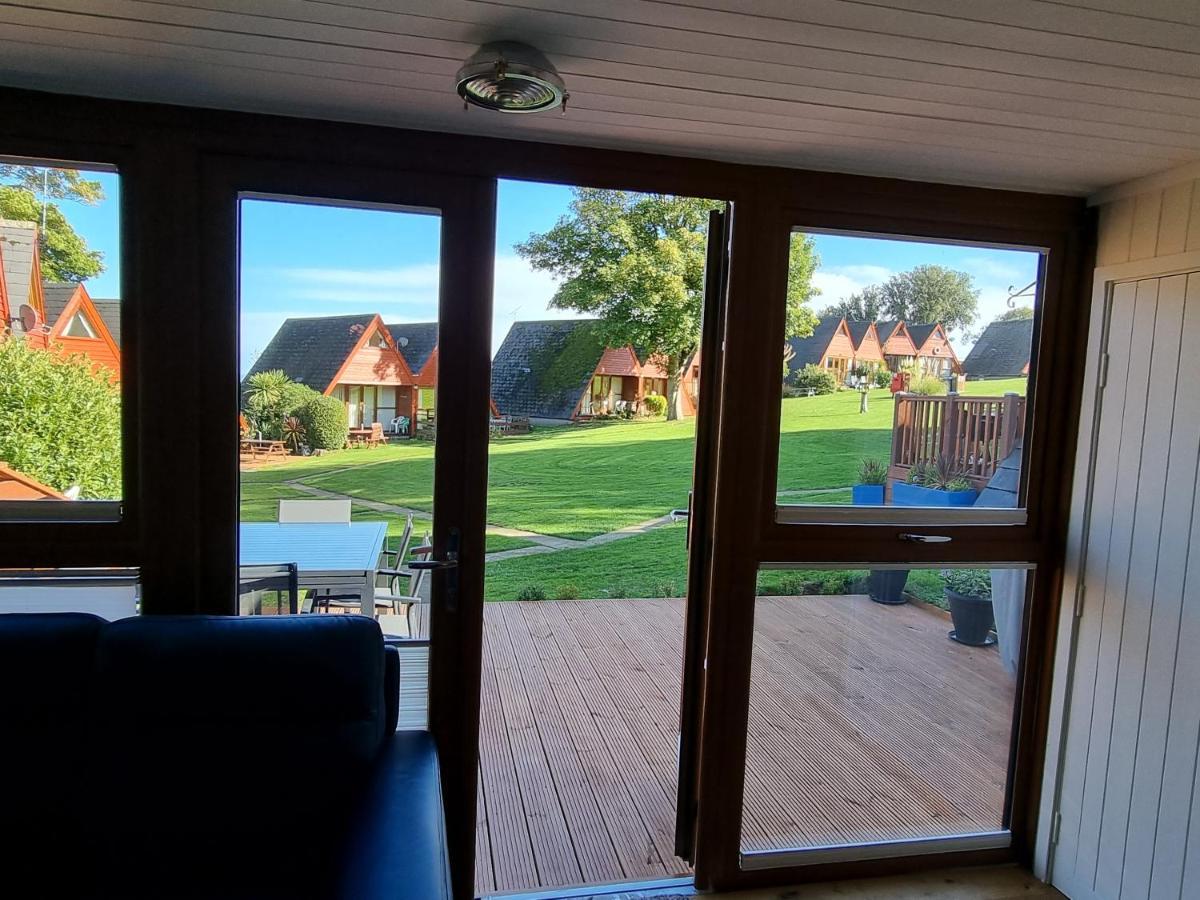 Chalet Brightstone Kingsdown Cliffs Location With Indoor Pool, Tennis Court, Mini-Golf Short Walk To Beach And 3 Great Local Pubs Dış mekan fotoğraf